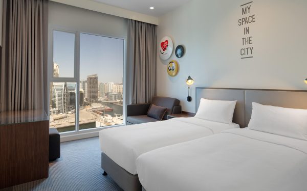 Rove-Dubai-Marina-Twin-Rover-Room